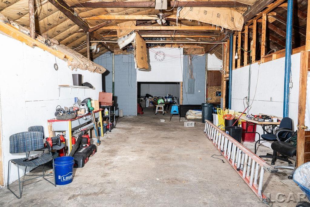 6389 Pocklington Road