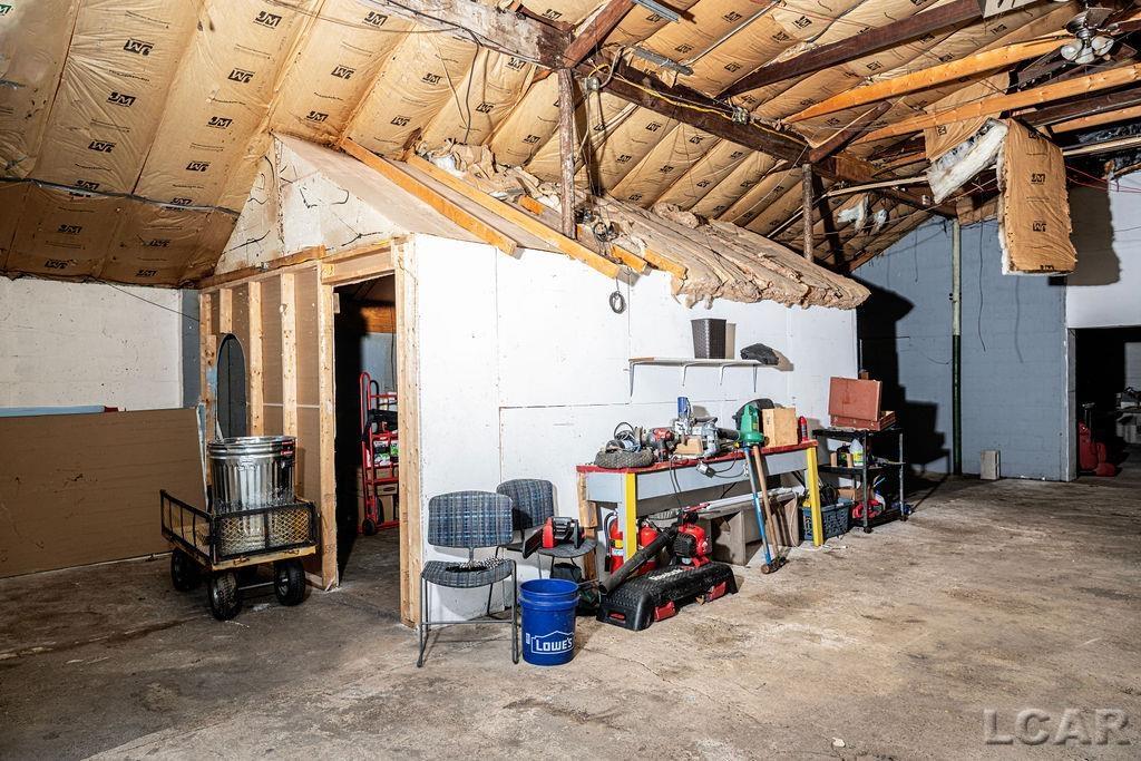 6389 Pocklington Road