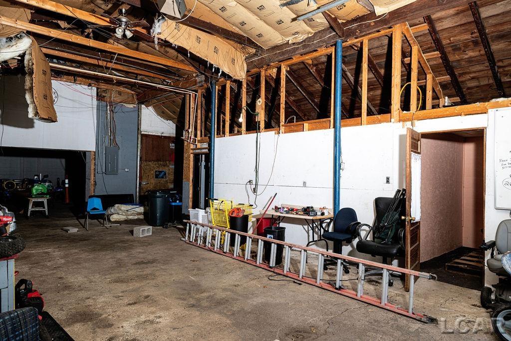 6389 Pocklington Road