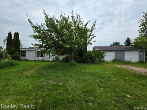 5434 Bowers Road Attica Township MI 48412
