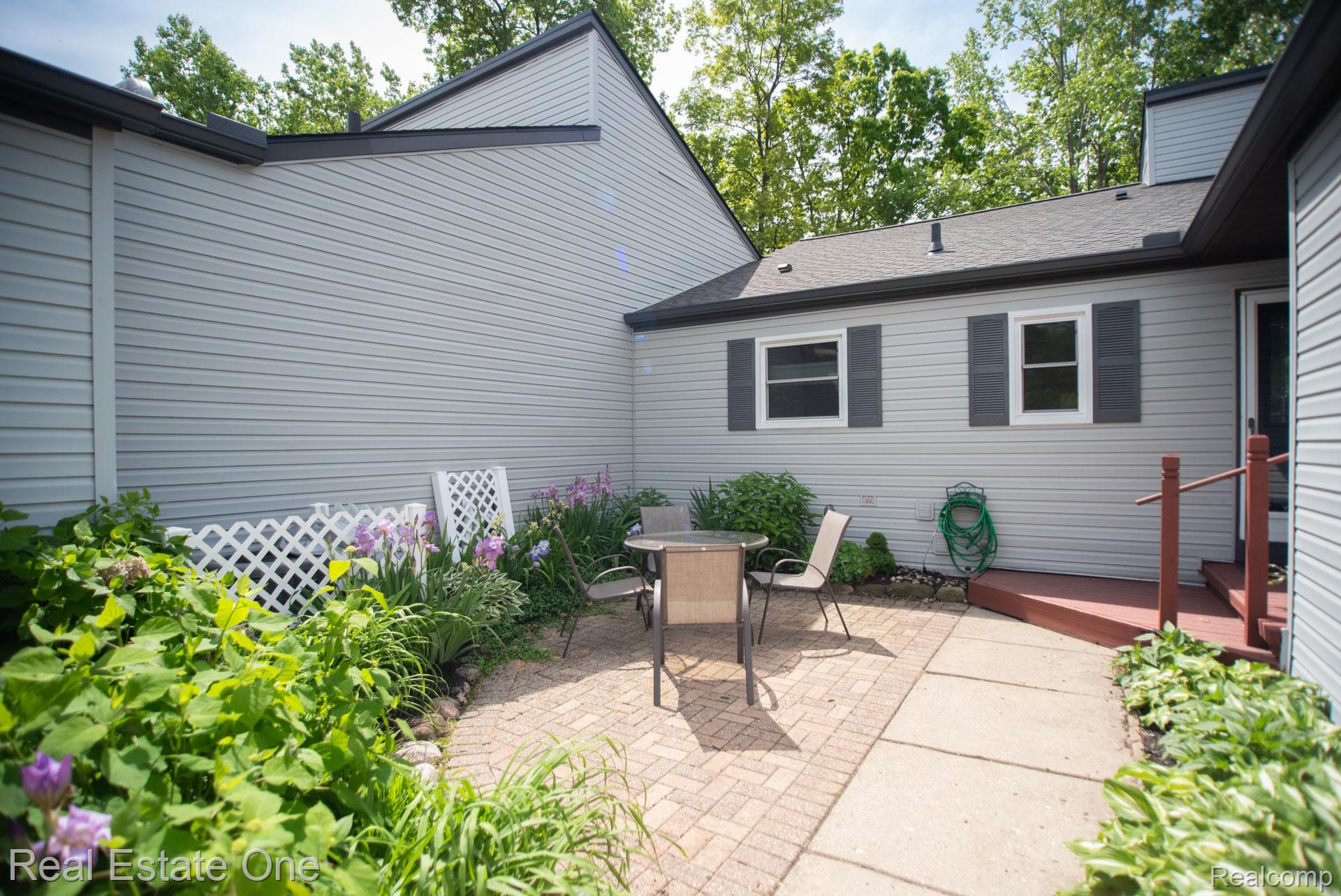 2869 BRECKENRIDGE Drive 95