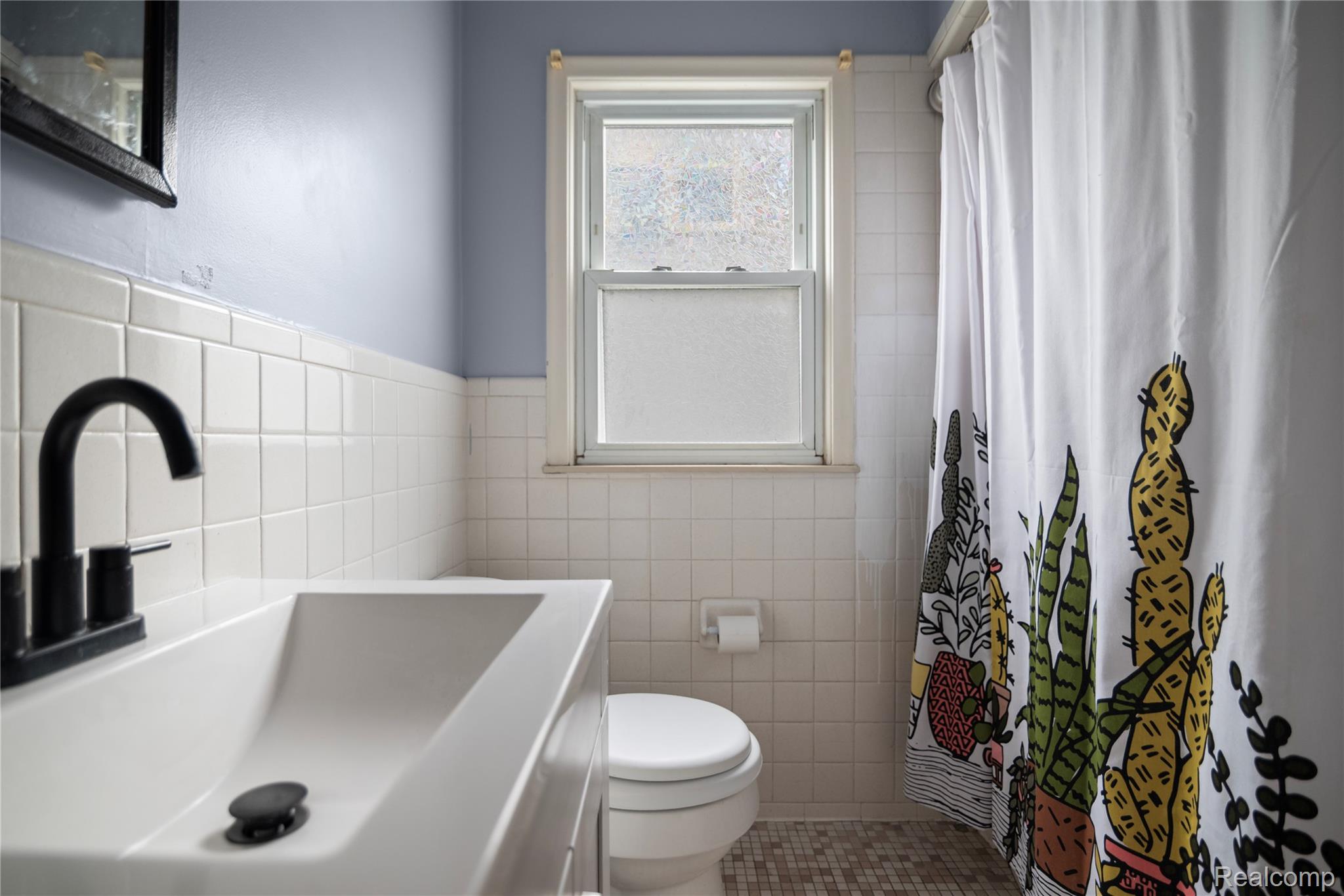 Clawson City, Michigan 48017, United States, 3 Bedrooms Bedrooms, ,1 BathroomBathrooms,Residential,Active,209190