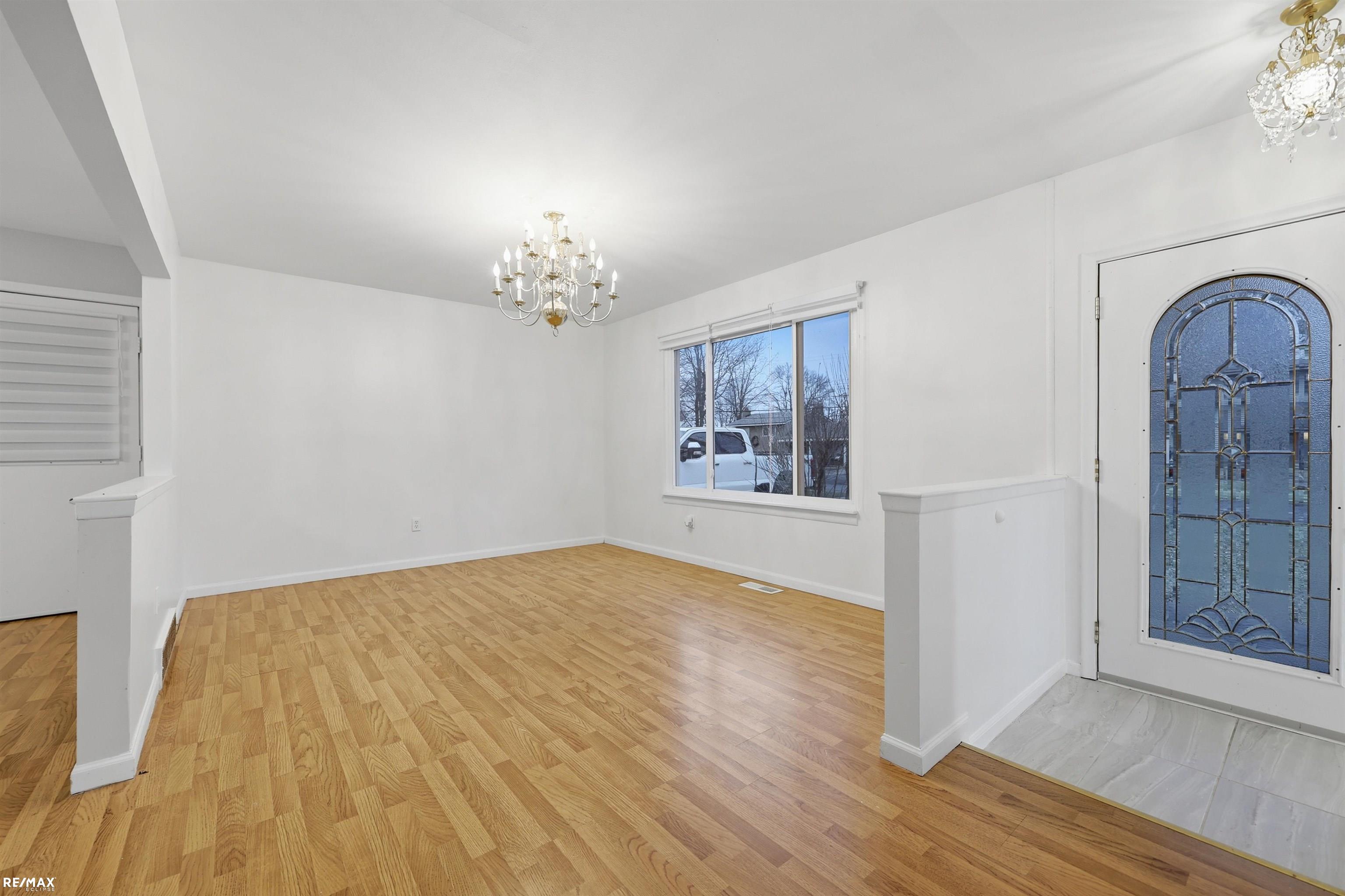 38044 Mallast Street