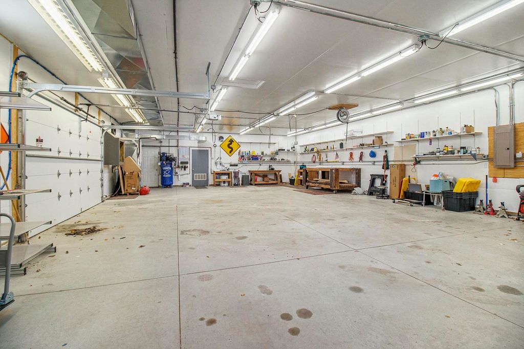 listing image 50
