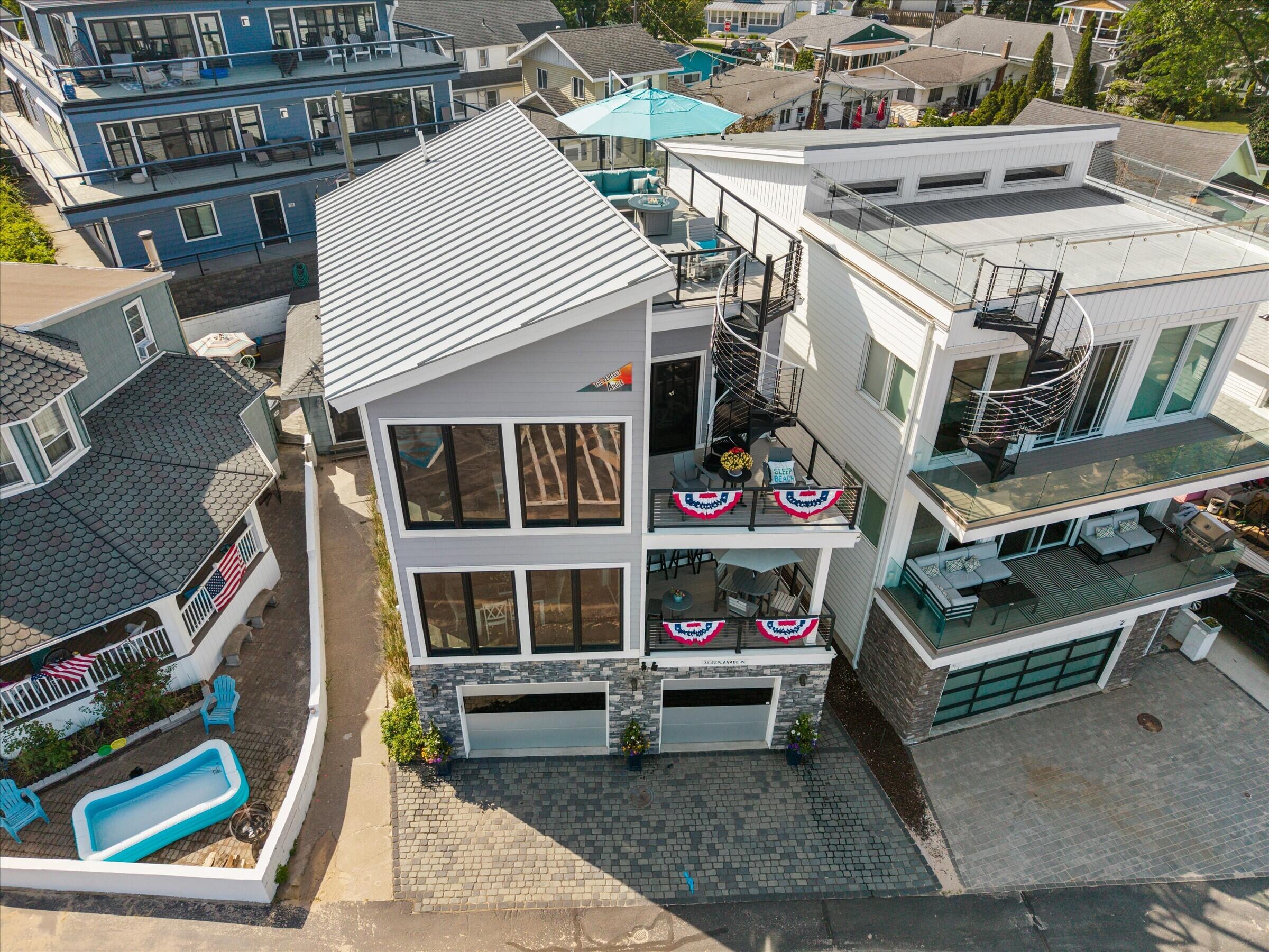 78 Esplanade Place
