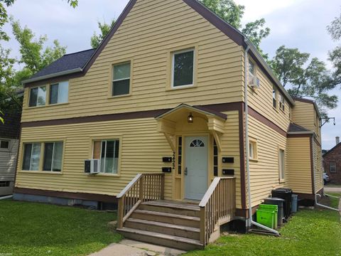 2422 South Boulevard Port Huron City MI 48060