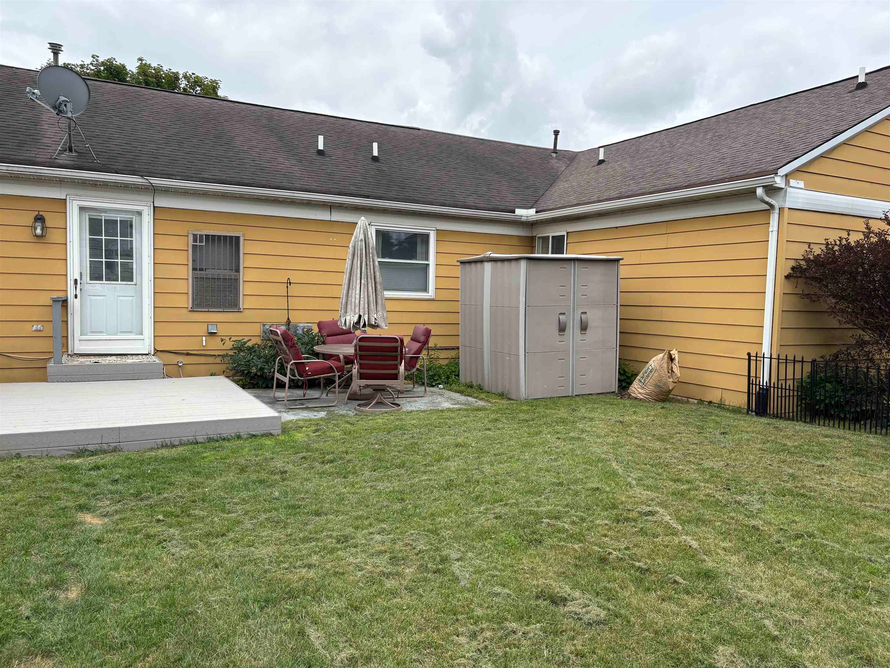 5288 Vineyard Lane
