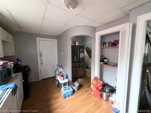 Tiny photo for 8259 Kentucky Street, Detroit City, MI 48204 (MLS # 20261037243)