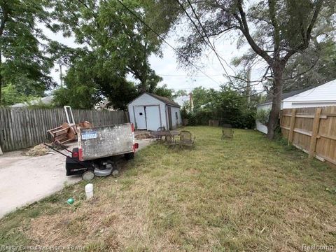 Tiny photo for 8259 Kentucky Street, Detroit City, MI 48204 (MLS # 20261037243)