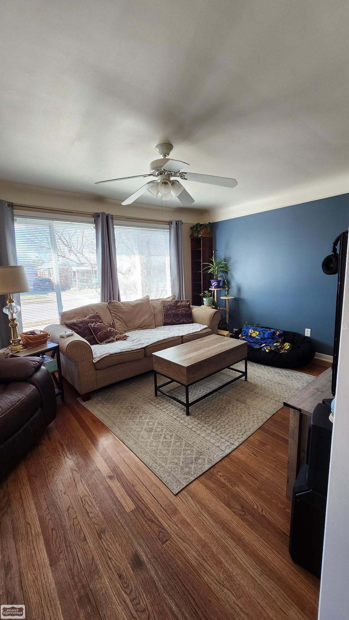 23814 Cushing Street