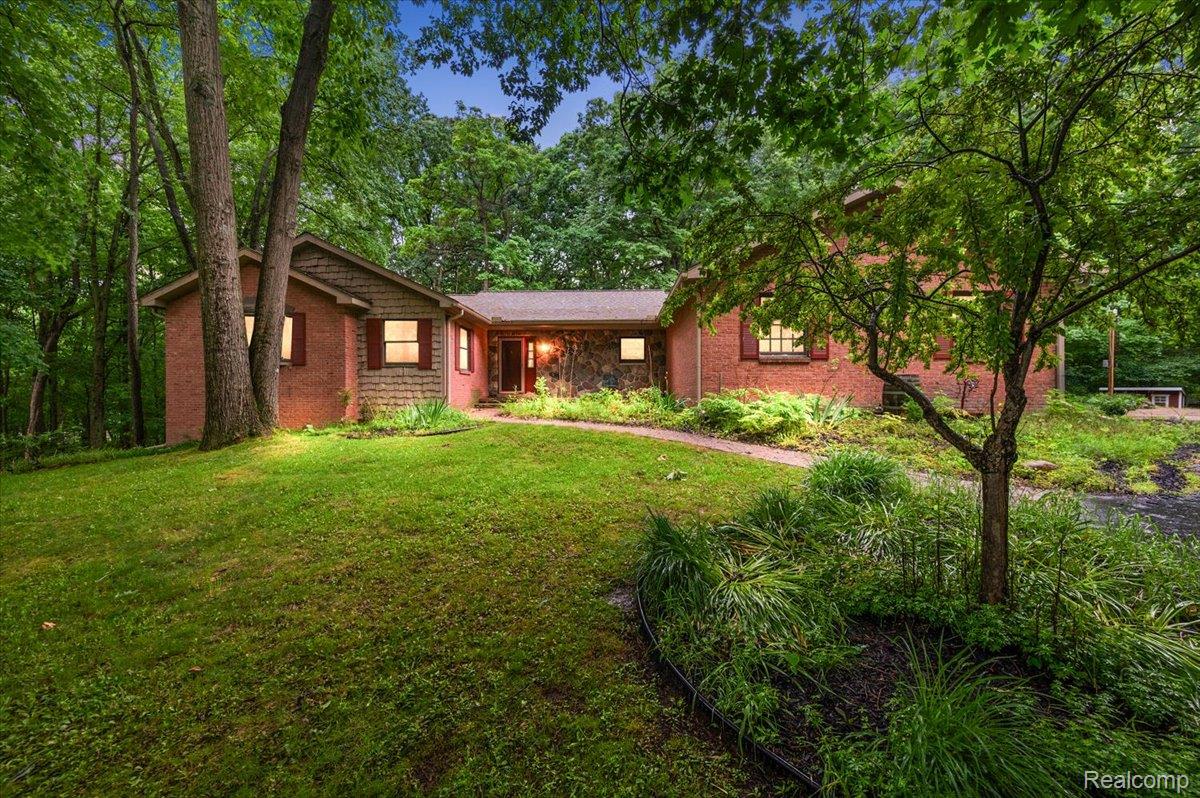 670 Rolling Acres Drive