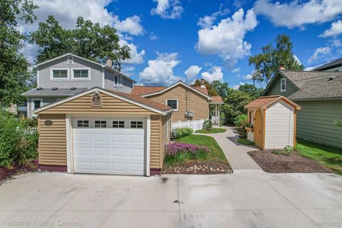 8428 Cascade Street Commerce Charter Township MI 48382