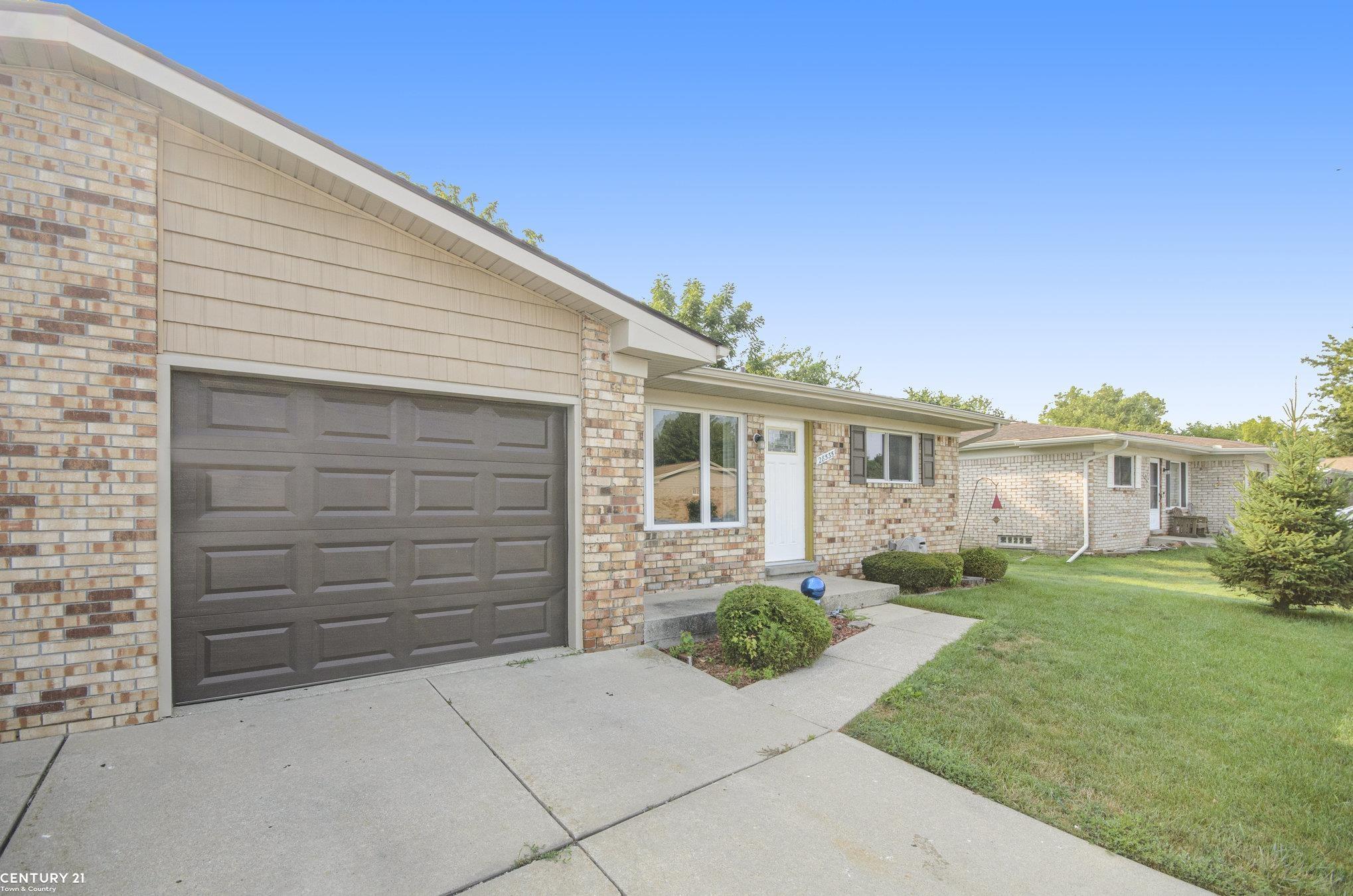 28535 Dino Circle