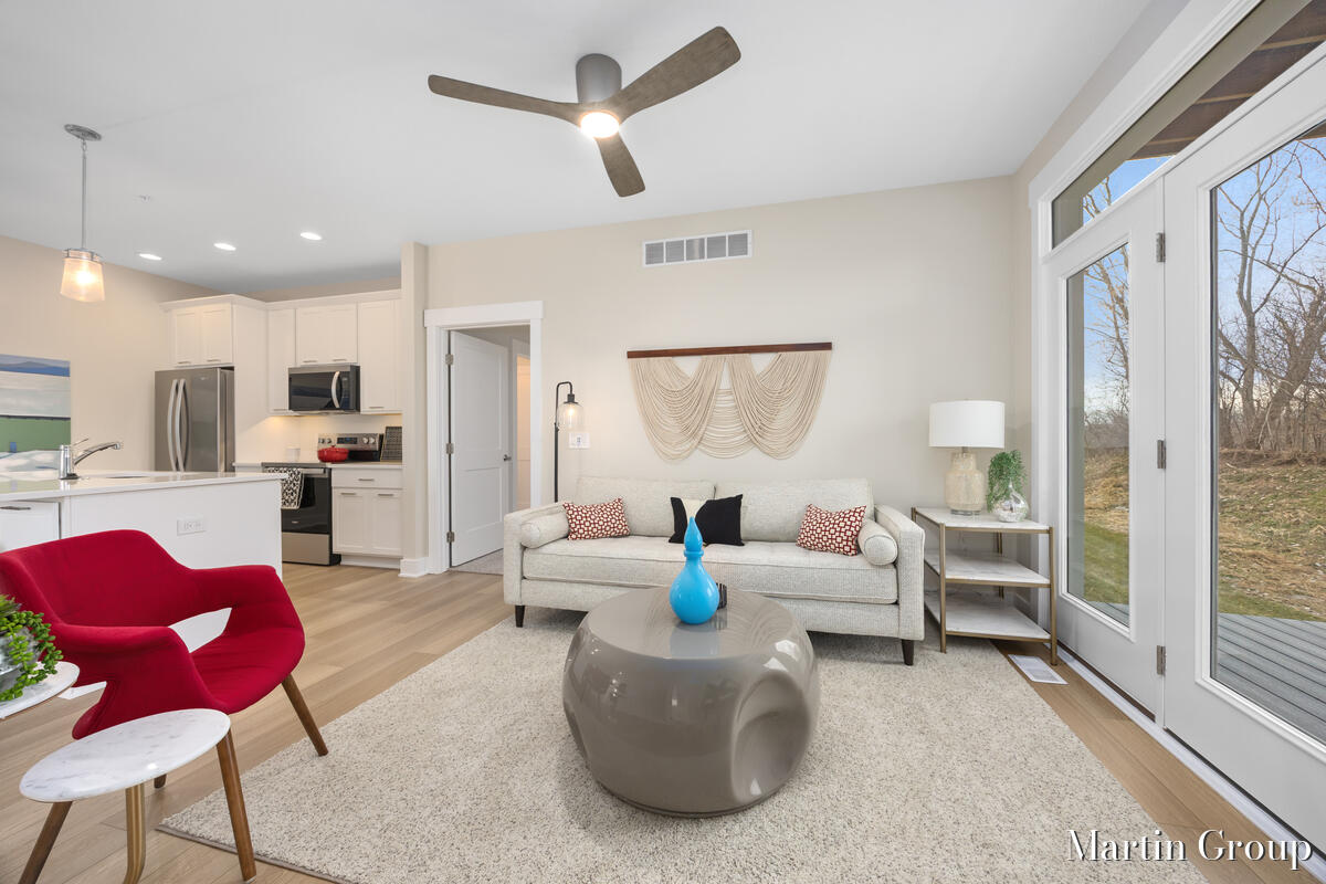 2275 Watertown Way NE