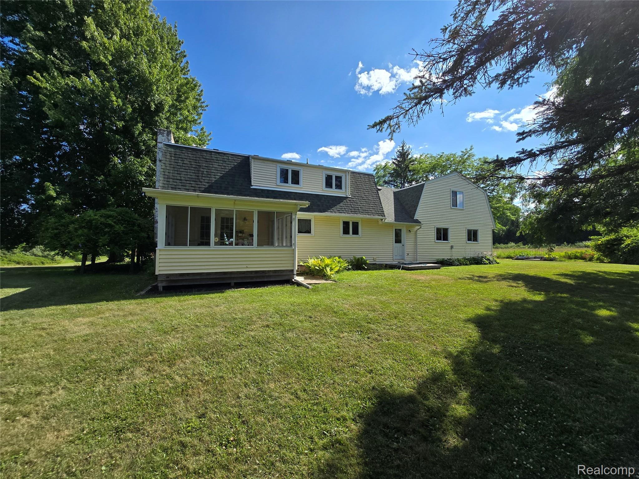 5282 McIntyre Road