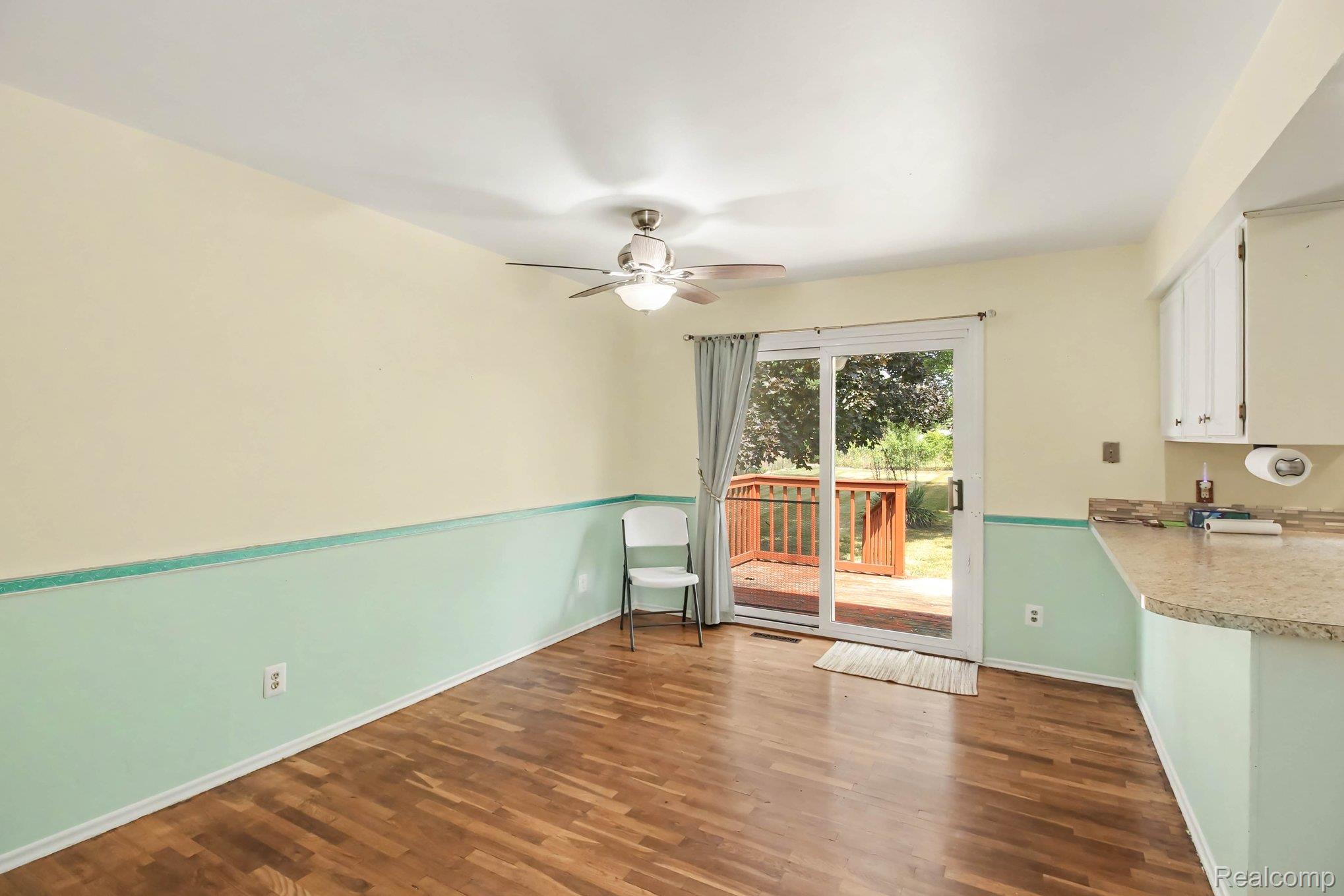 1254 W Grand Blanc Road W
