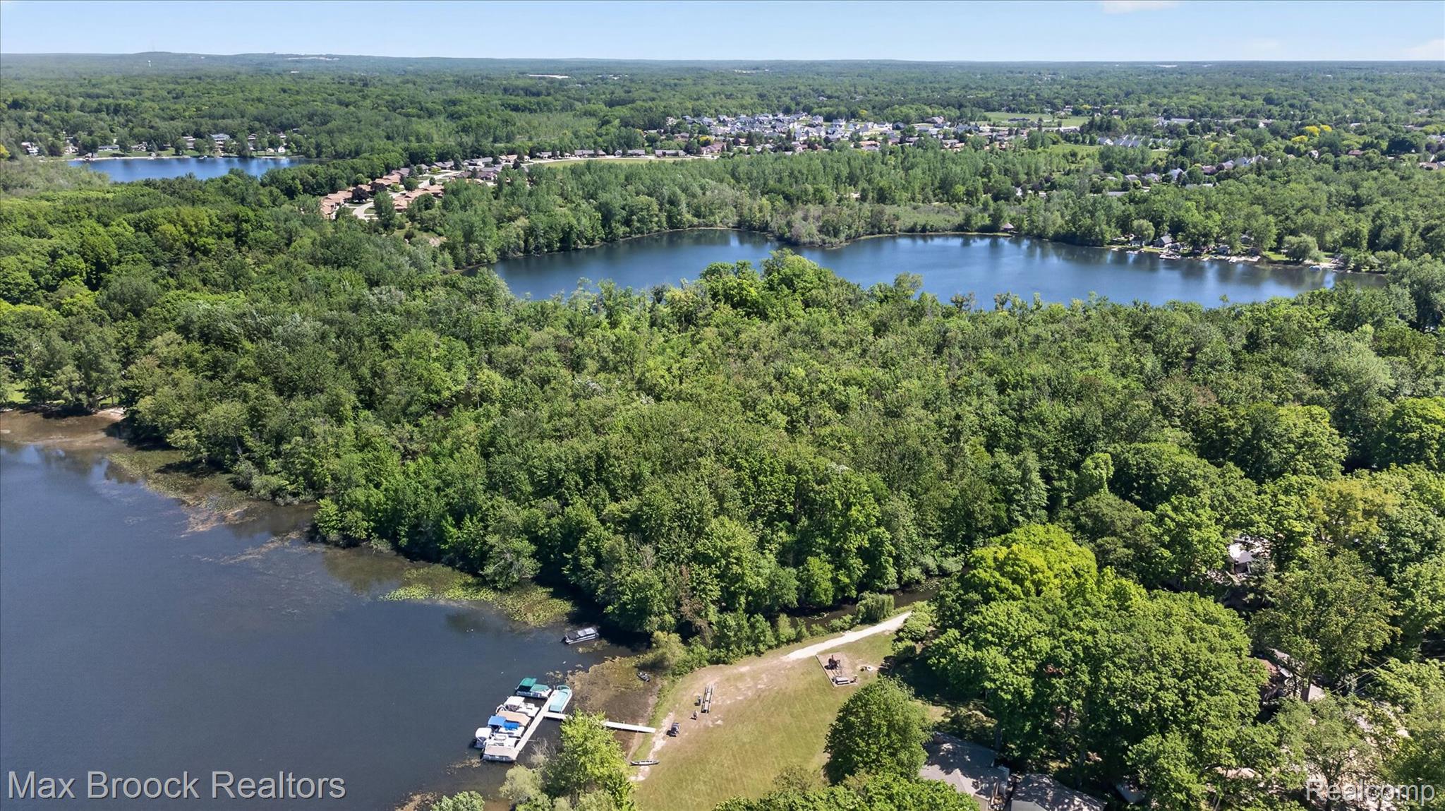 VAC Four Lakes Drive