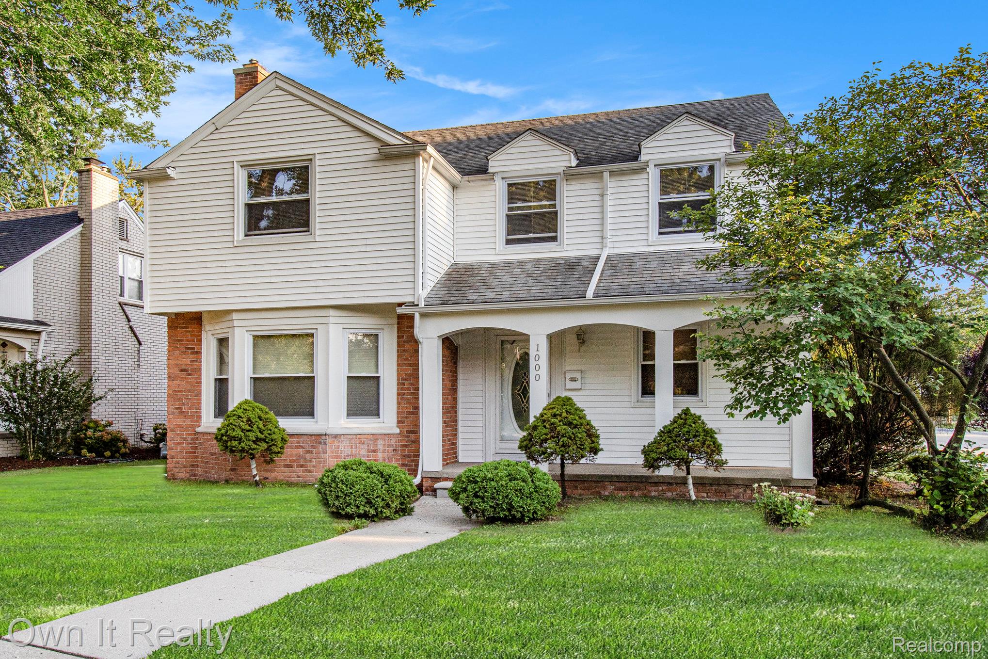 1000 S Denwood Street