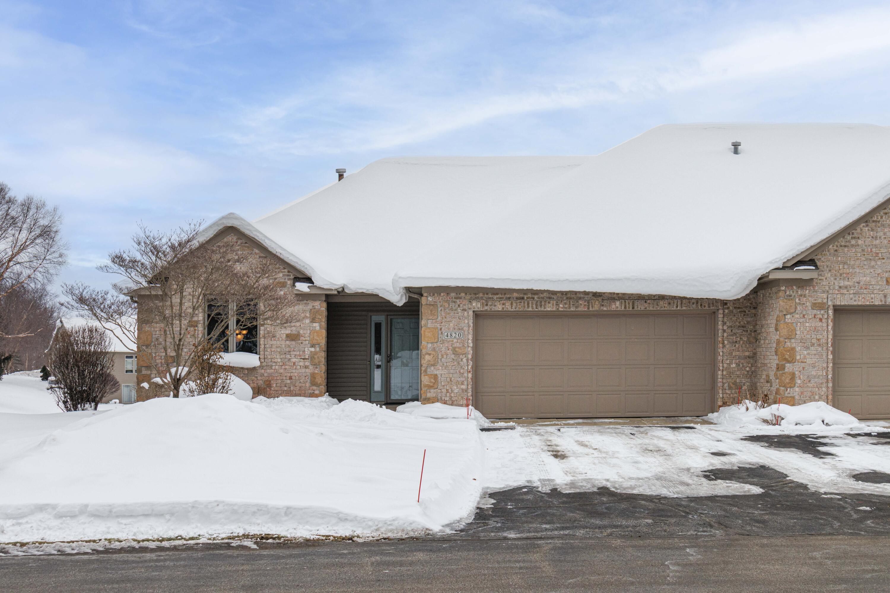 4820 Faringdom Grove Drive