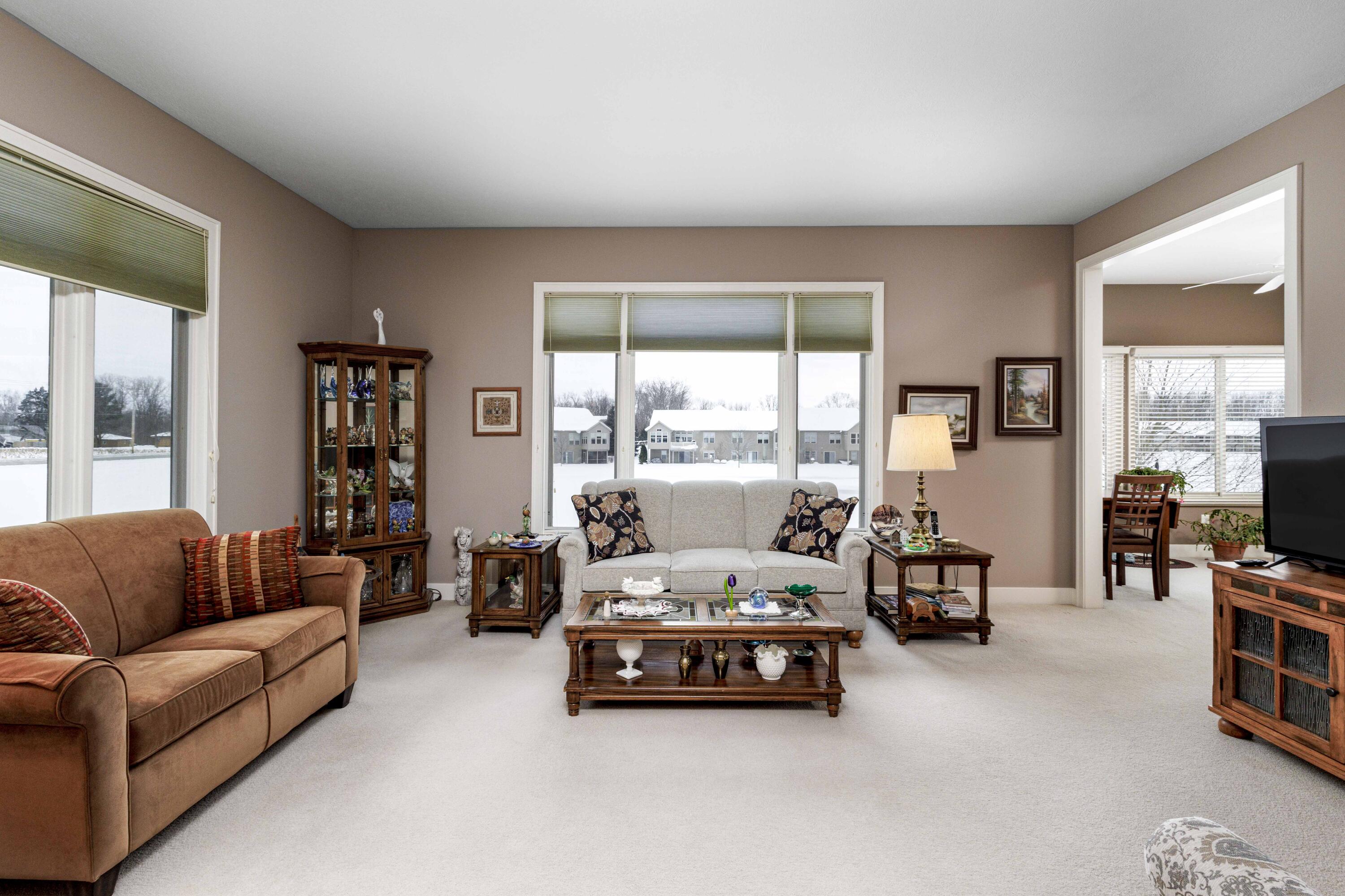 4820 Faringdom Grove Drive