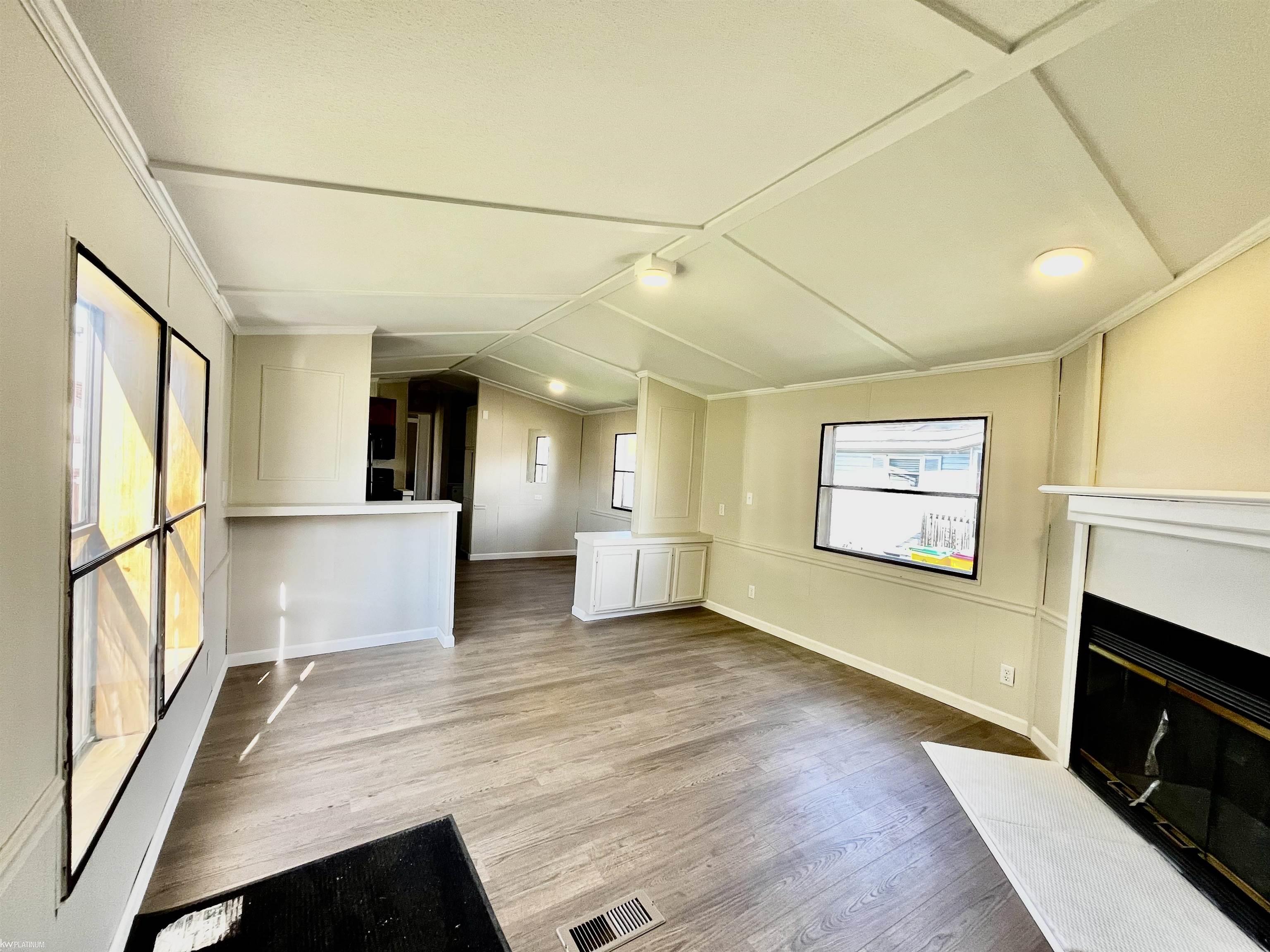 52259 Quaker Hill Lane