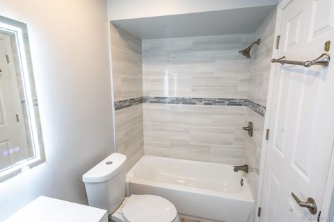 Tiny photo for 29101 Hayes Road, Warren City, MI 48088 (MLS # 20251044828)