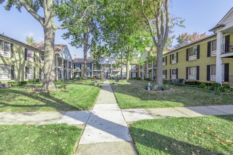 Tiny photo for 29101 Hayes Road, Warren City, MI 48088 (MLS # 20251044828)