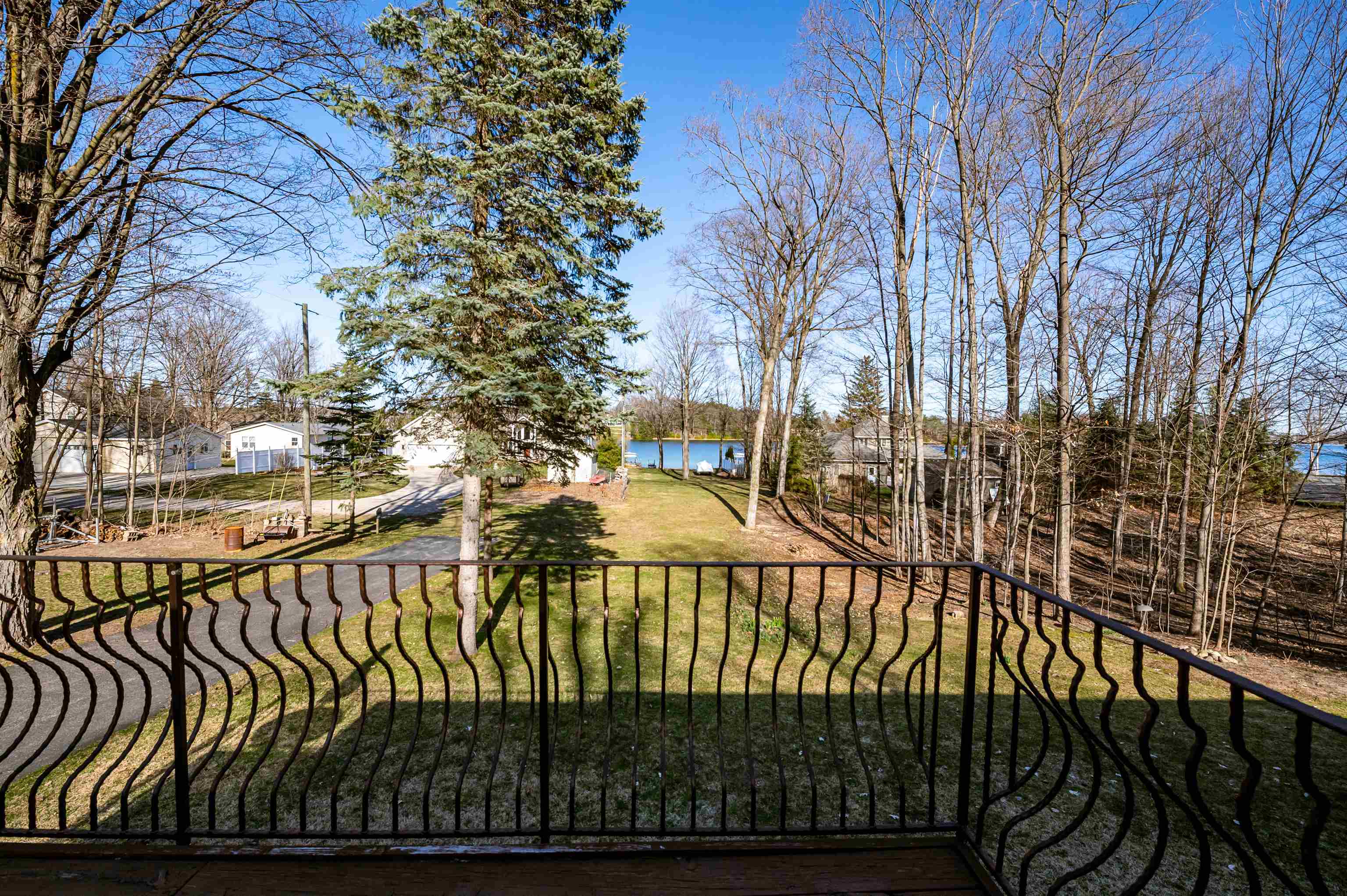 220 N West Silver Lake Road