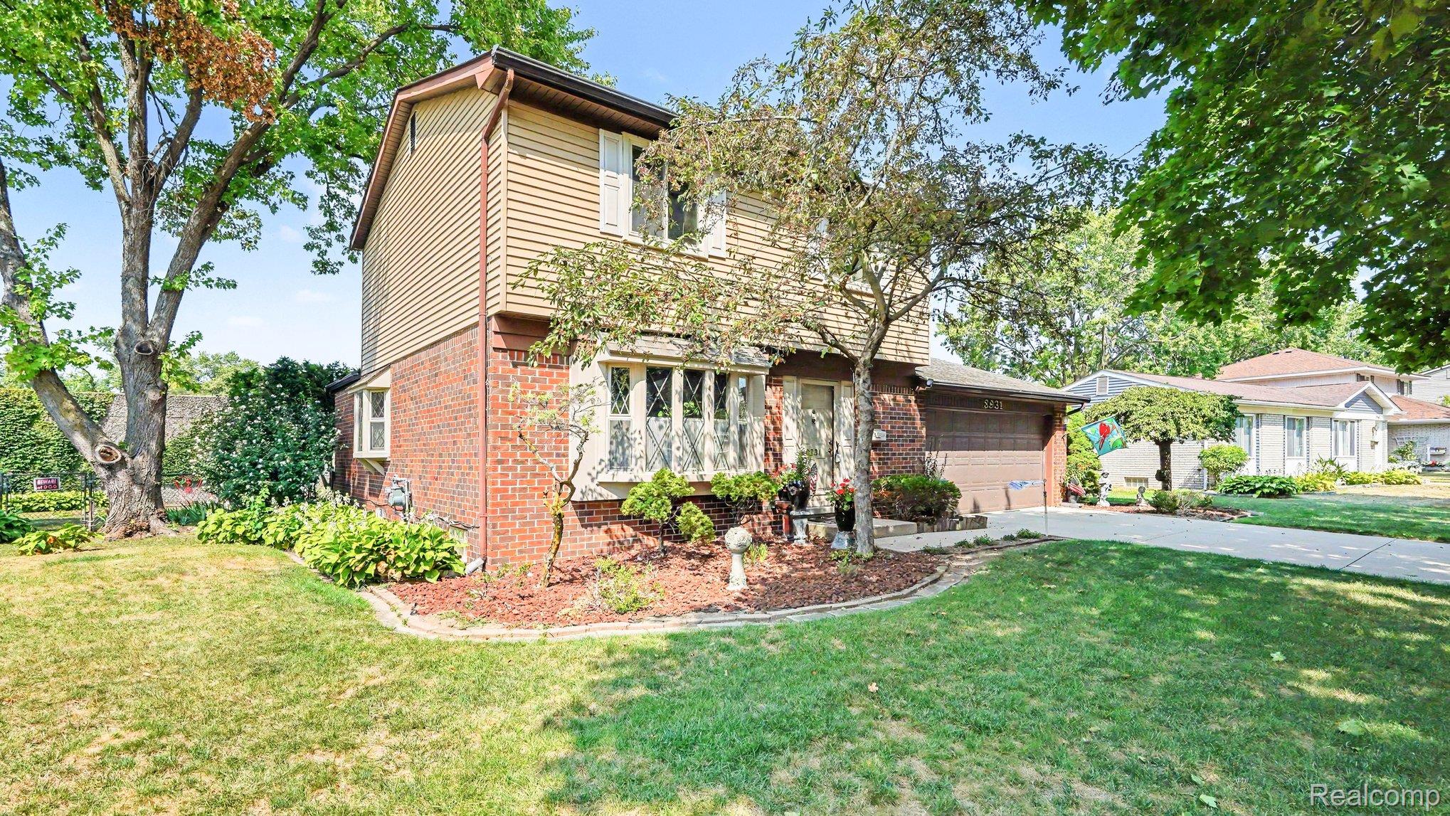 8931 Briarwood Drive