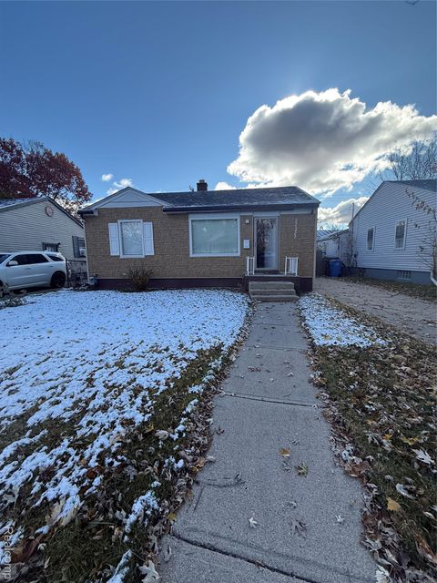 27233 New York Street Inkster City MI 48141