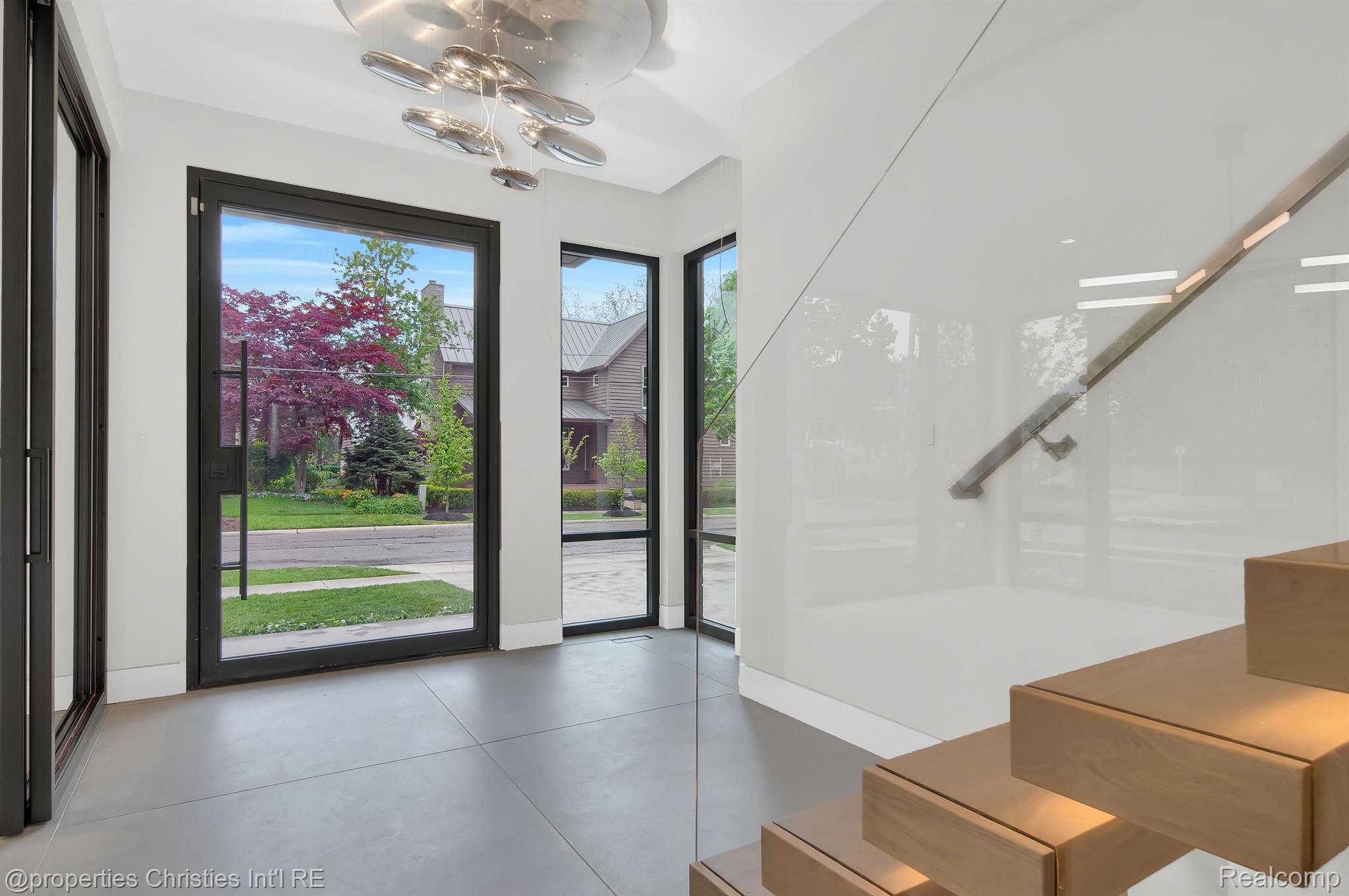512 GEORGE Street