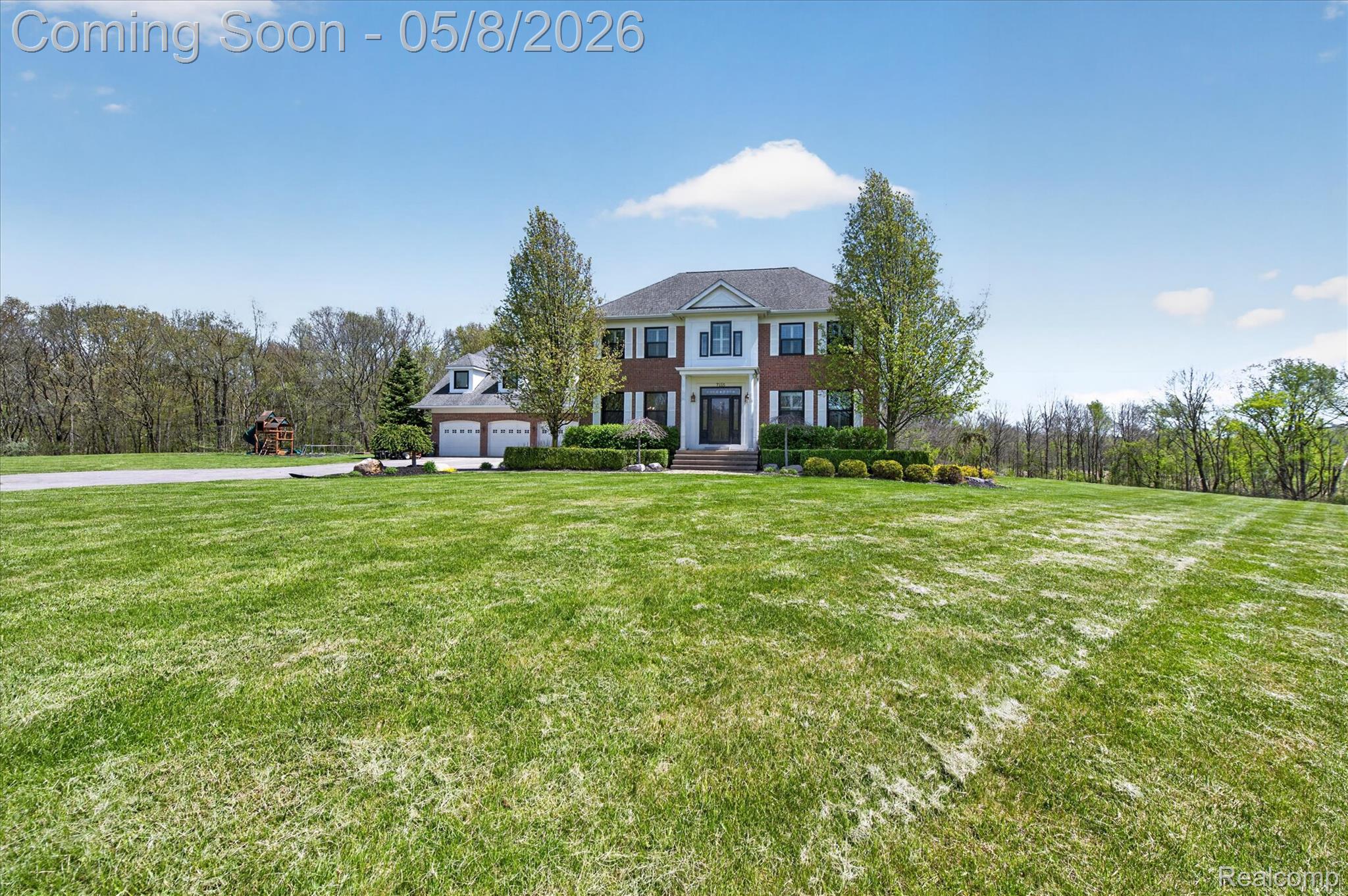 7156 Manor Lane