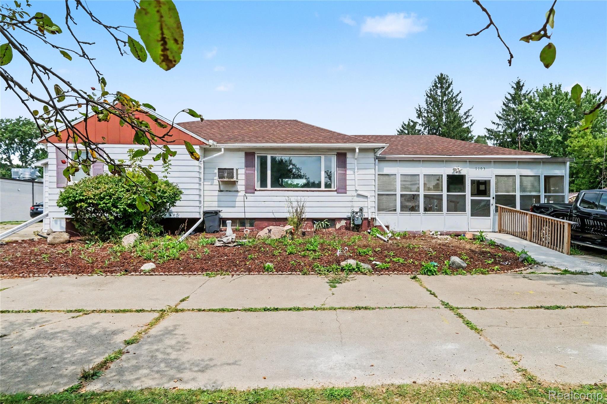 1103 E Bristol Road