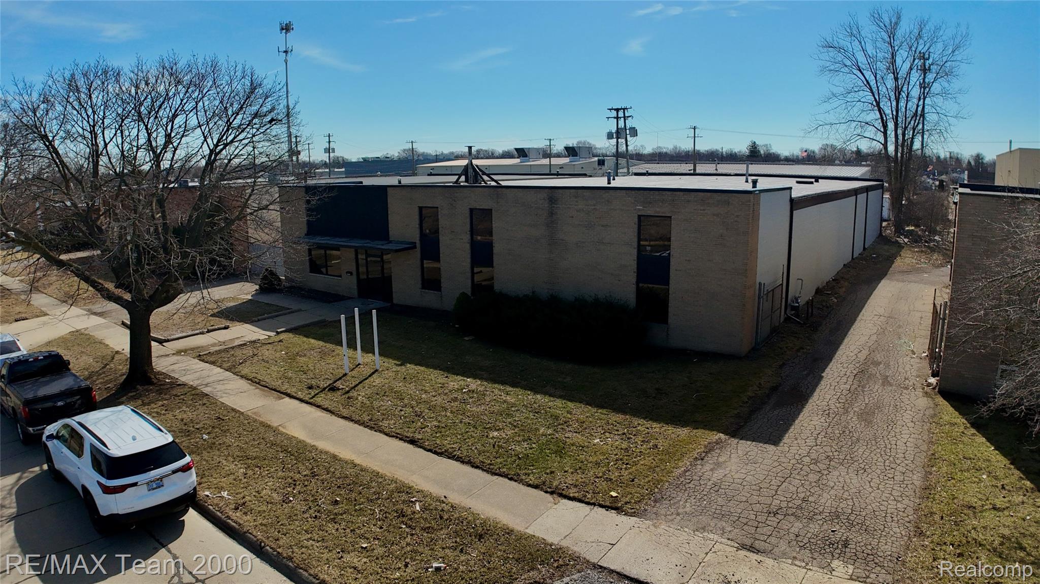 32537 Parklane Street