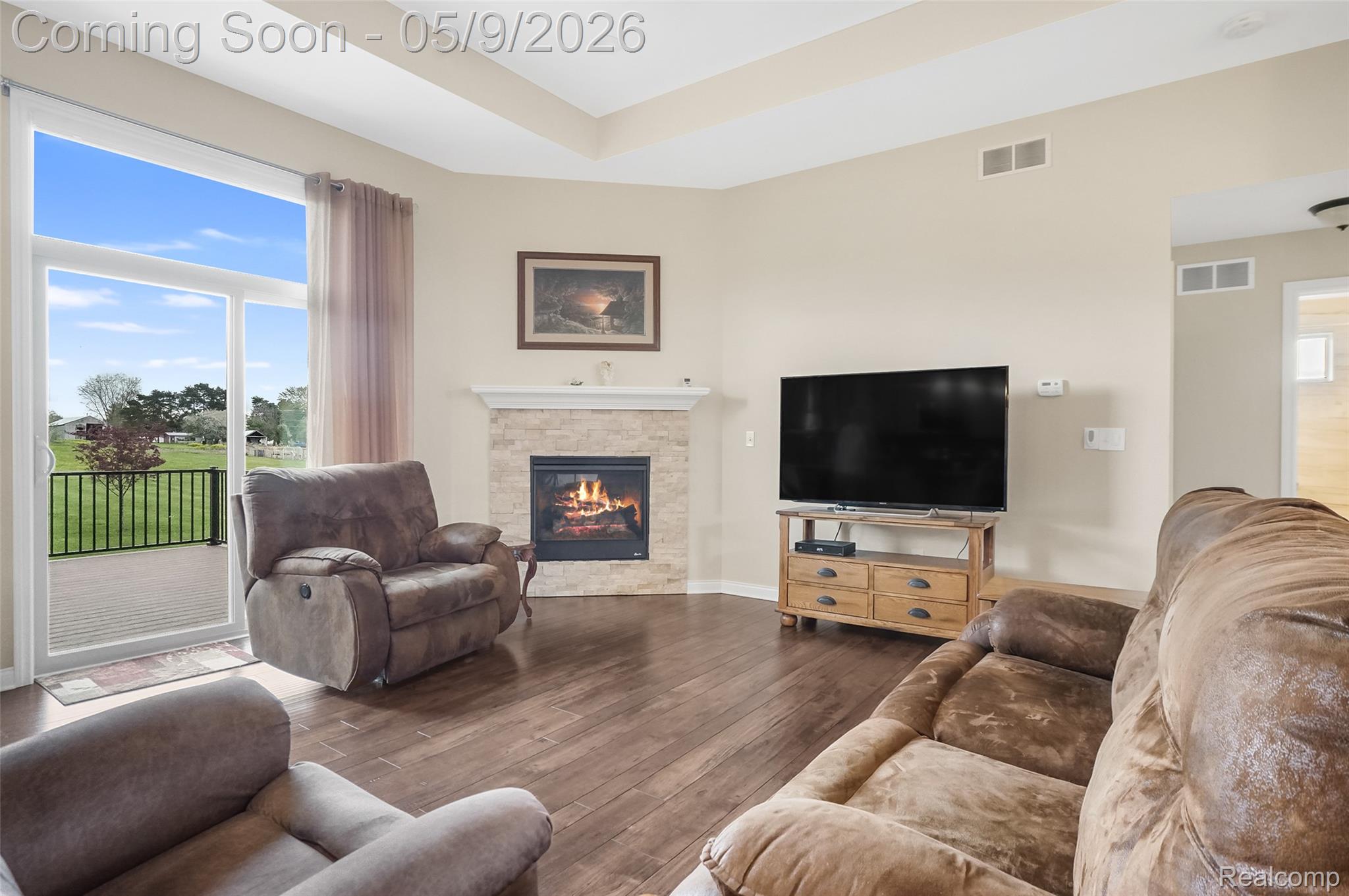 4955 Glover Road