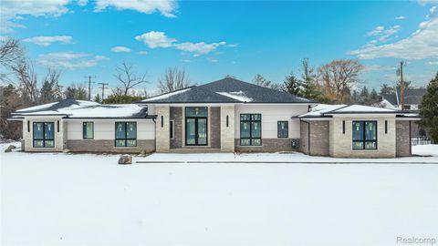 7400 Melody Lane Bloomfield Hills City MI 48301