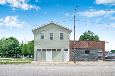 603 & 605 N State St Big Rapids City MI 49307