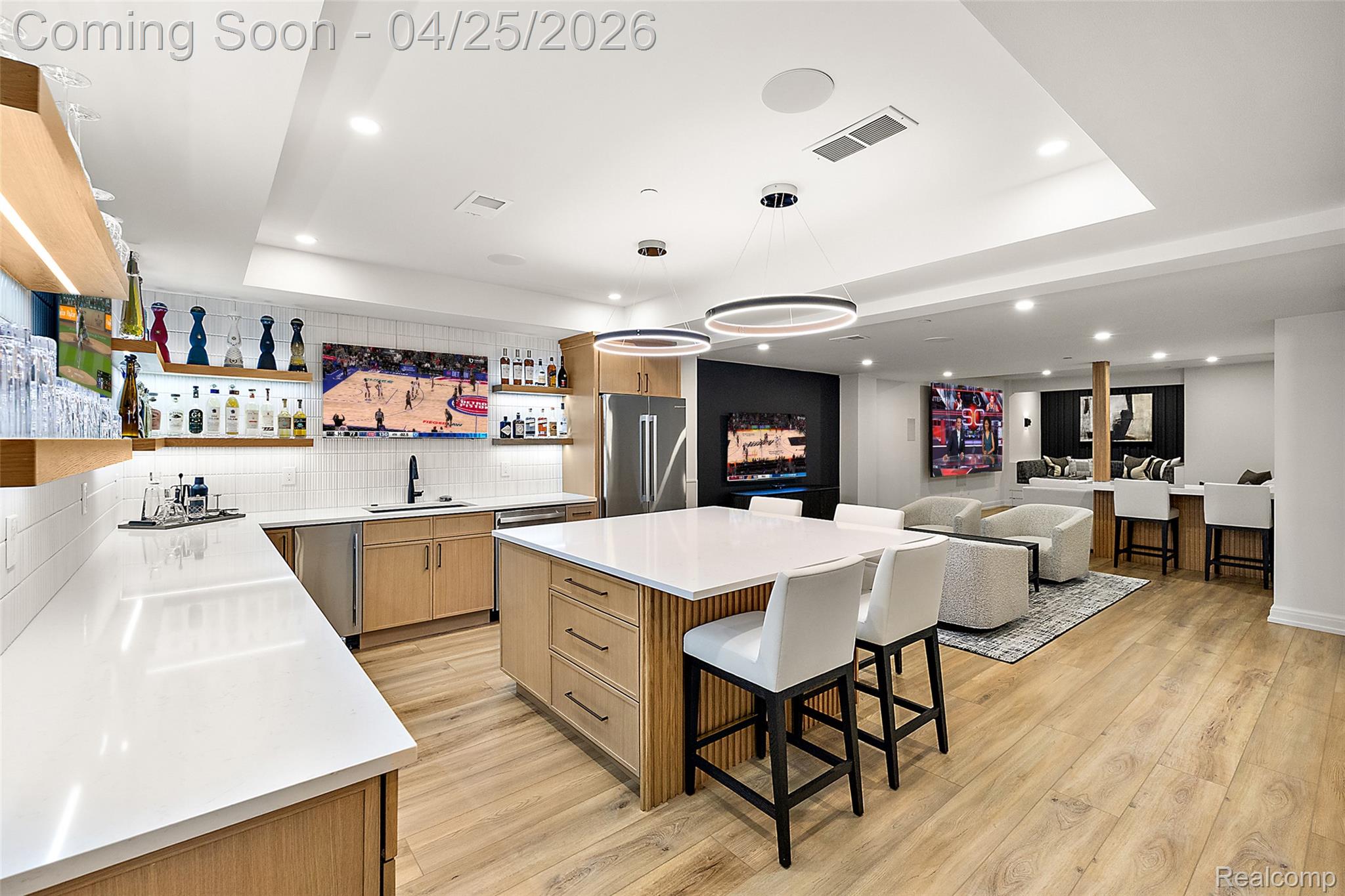 7487 Gramercy Circle