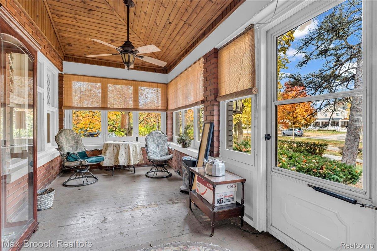 11 Poplar Park Boulevard