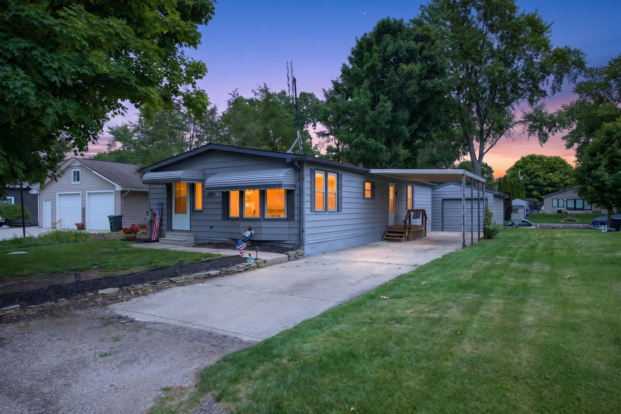 2550 Dardy Drive