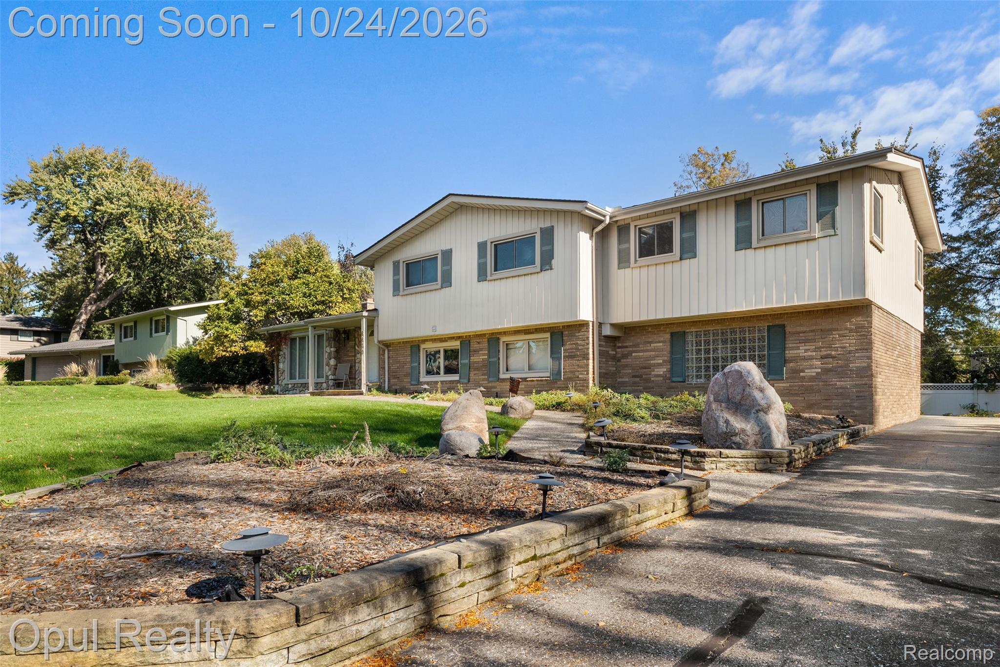 6839 White Pine Drive