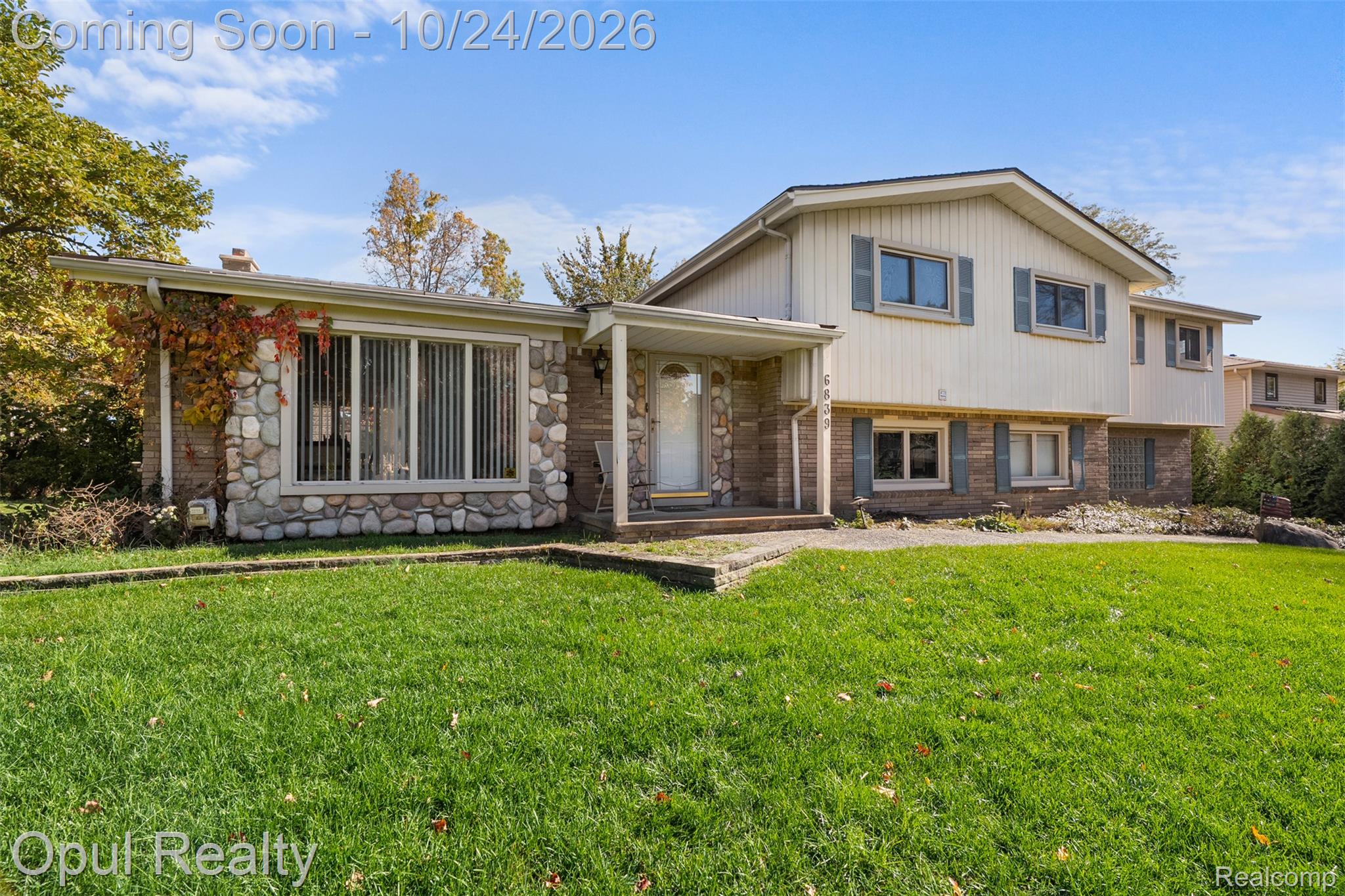 6839 White Pine Drive