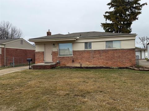 17949 S Wind Drive Fraser City MI 48026