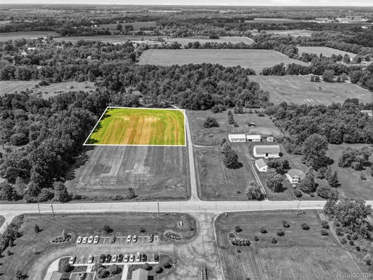 2713 N BURKHART RD, HOWELL, MI 48855 - Image 8d5aeee3a8970d42fe55837eac08a6f3/2913626229