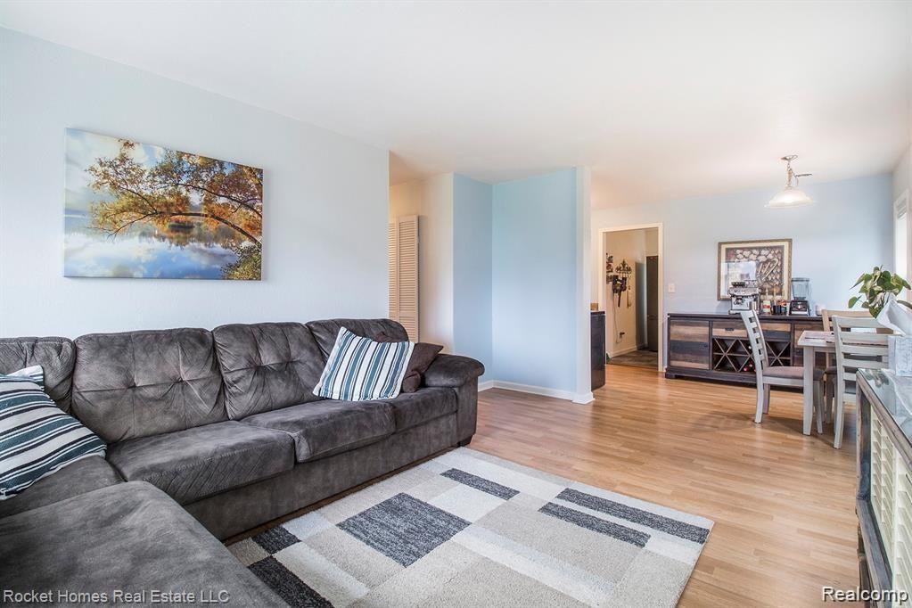 2836 EDNA JANE Drive