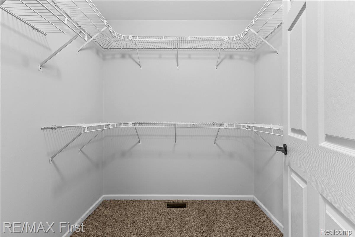 48241 Century Drive, Macomb, MI 48044 — MLS #20261034686 — photo 35 of 62