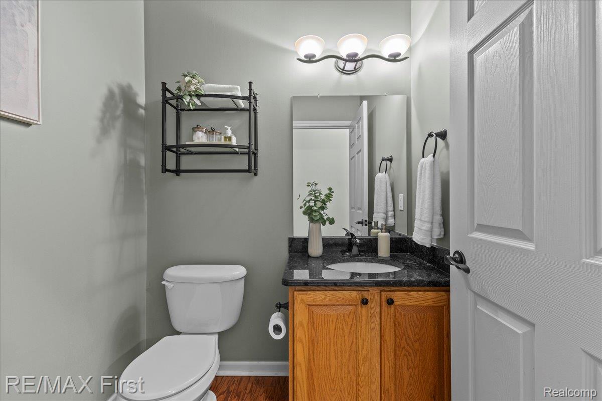 48241 Century Drive, Macomb, MI 48044 — MLS #20261034686 — photo 16 of 62