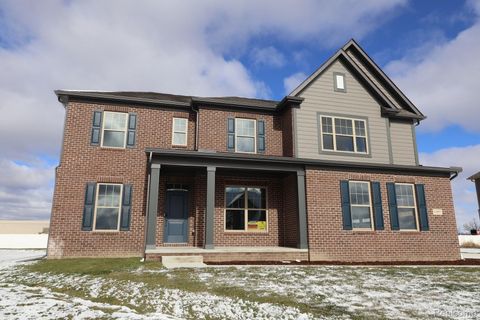 Photo of 11957 Moore Lane, Washington Township, MI 48094 (MLS # 20251038212)