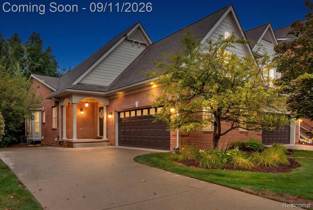 Photo of 37525 Newburgh Park Circle, Livonia City, MI 48152 (MLS # 20261071635)