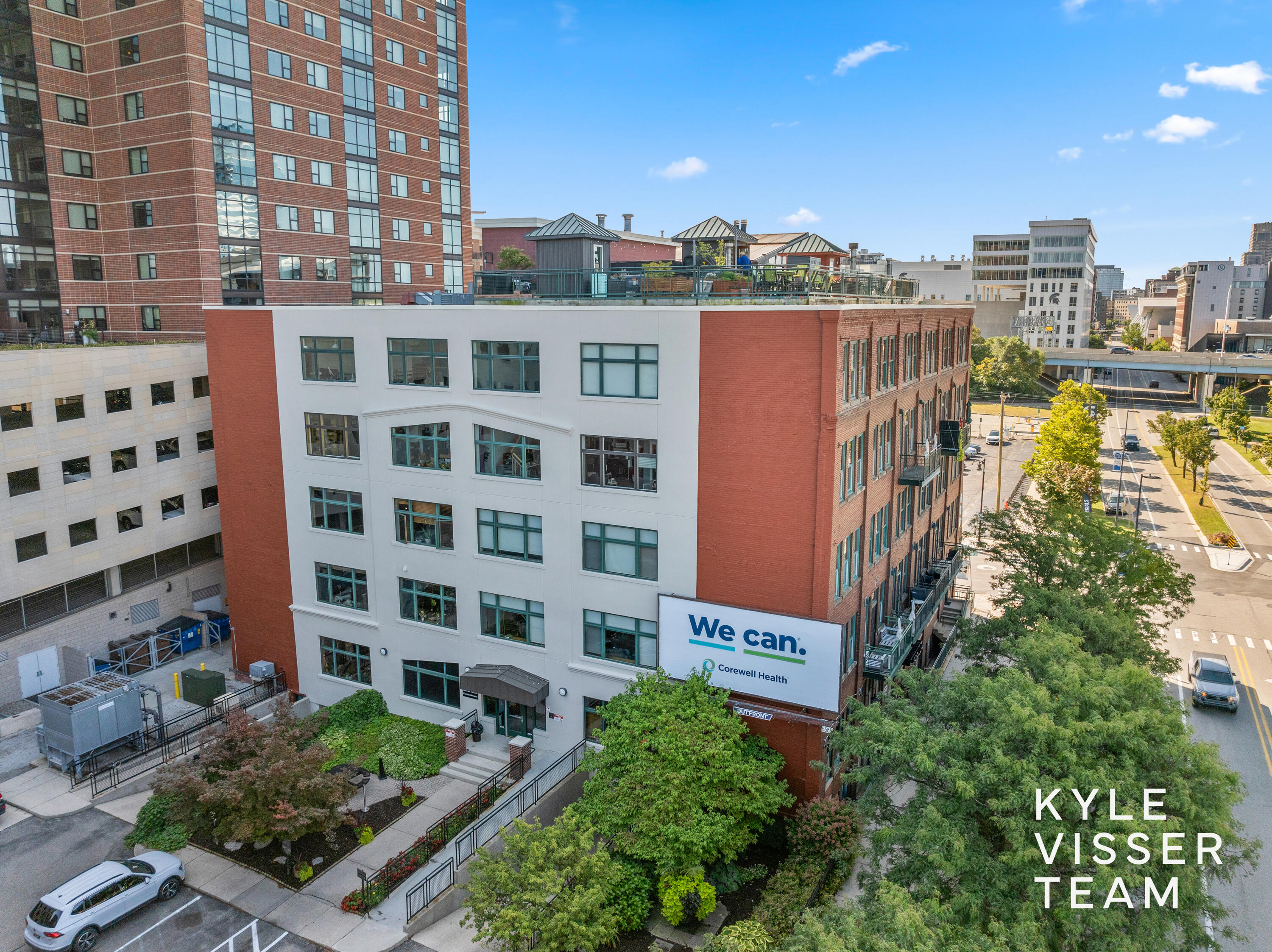 600 Monroe Avenue NW 407